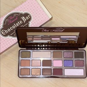 Too Faced Eyeshadow Palette 💖make offer💖 used <5 times